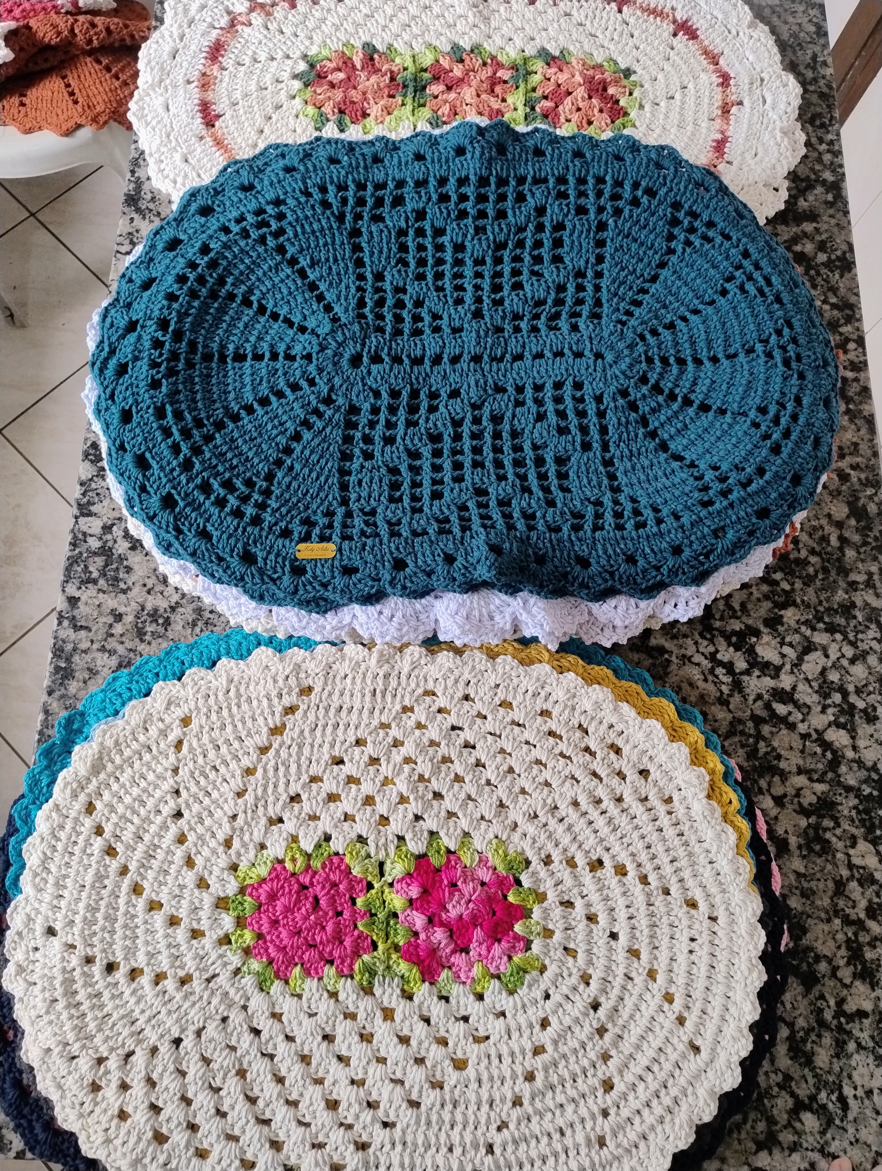 Tapetes avulsos pronta entrega cores variadas